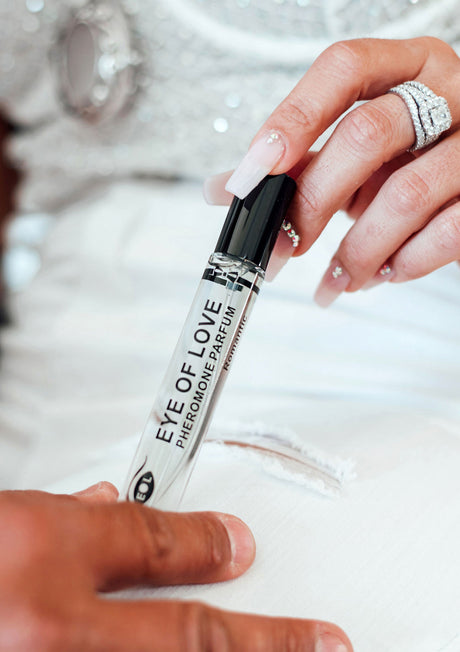 Pheromon Attract Her 10 ml